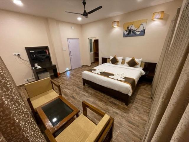 Jaldapara Forest Tourist Lodge Jftl Madari Hat Ngoại thất bức ảnh