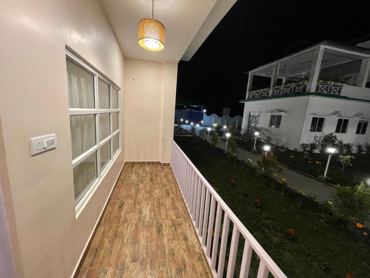 Jaldapara Forest Tourist Lodge Jftl Madari Hat Ngoại thất bức ảnh